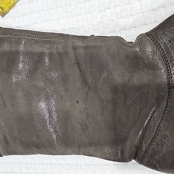 ELLUS Leather tall boots round toe zipper closure Size 6 rubber soles - Picture 13 of 13